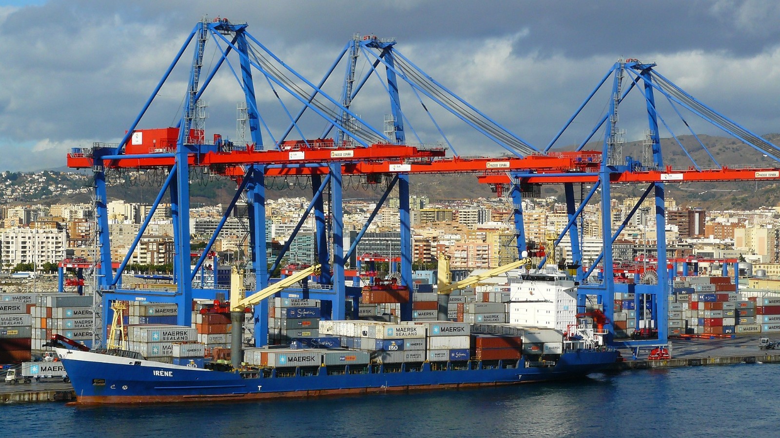 container-port-g7a9edaeb7_1920.jpg